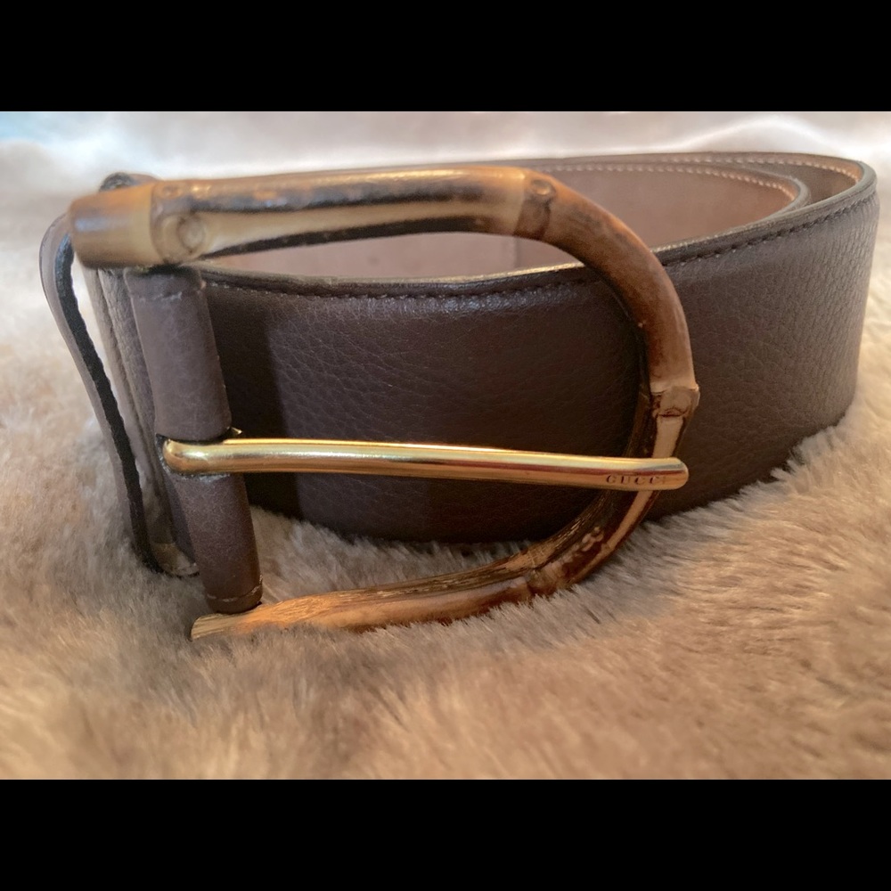 Gucci Woman’s Leather Belt with Bamboo buckle.